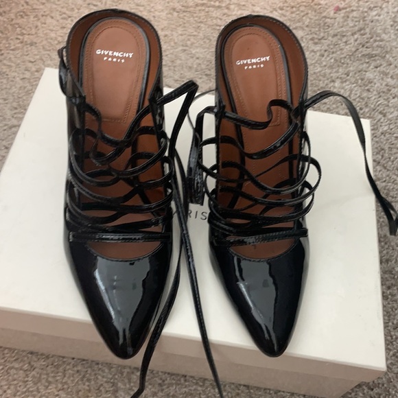 Black Givenchy lace up mules - Picture 2 of 4